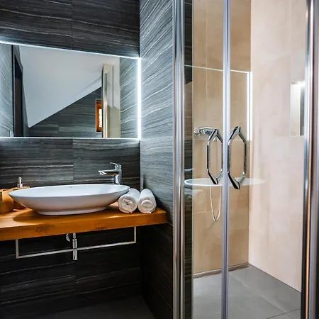 Apartman Alexiss Lipótszentmiklós